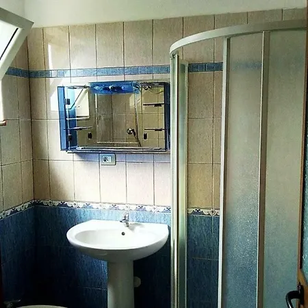 Klinti Hotell 3*